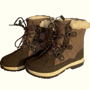 BEARPAW women’s snow boots size 7